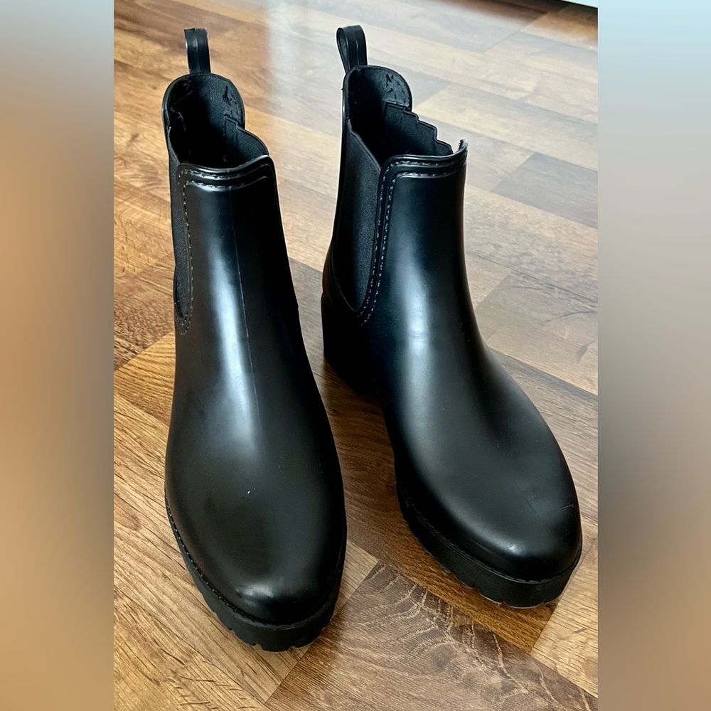Catherine Black Ankle Boots